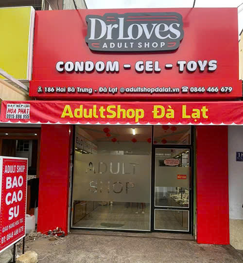 rLoves AdultShop Đà Lạt – Địa chỉ cung cấp các dòng bao cao su cao cấp và sản phẩm hỗ trợ tình dục chính hãng.